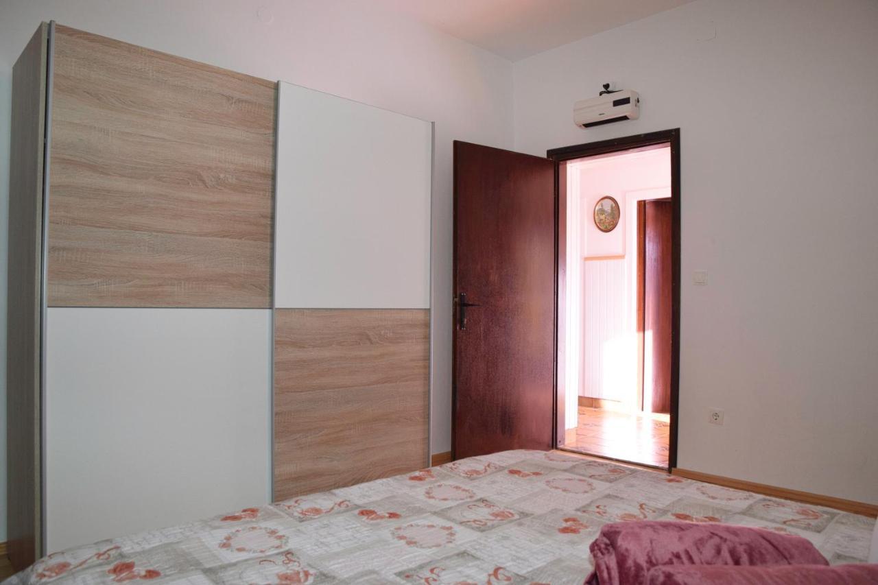 Apartments Margareta & Ena Malinska Εξωτερικό φωτογραφία