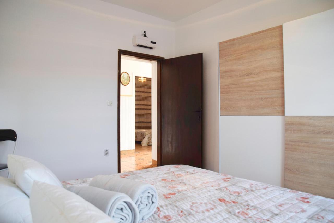 Apartments Margareta & Ena Malinska Εξωτερικό φωτογραφία